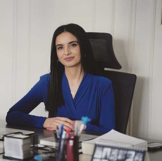 Türkan GÜNER kimdir ?